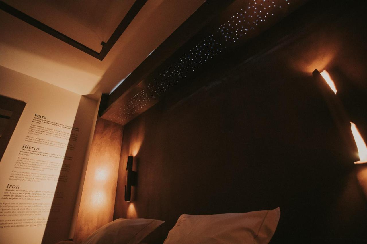 La Trobada Hotel Boutique Ripoll Extérieur photo