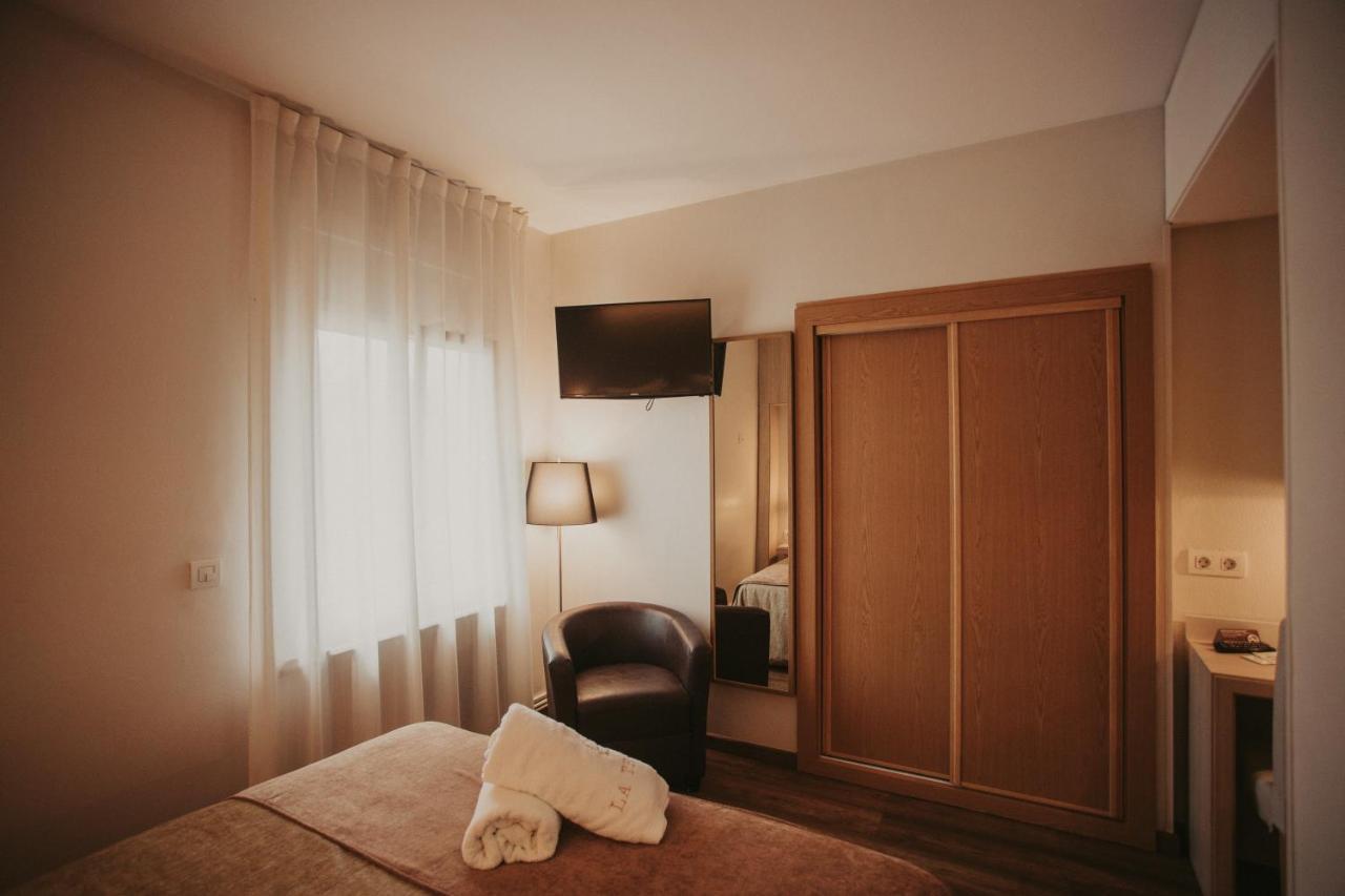 La Trobada Hotel Boutique Ripoll Extérieur photo